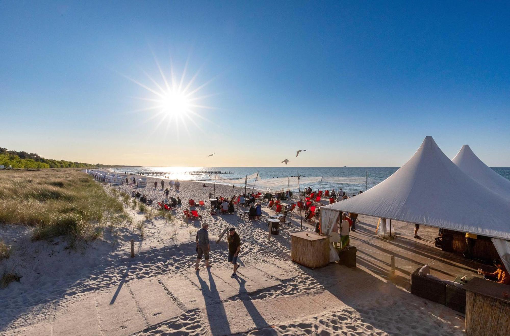 Kleine Freiheit An Der Seebruecke Zingst Luaran gambar