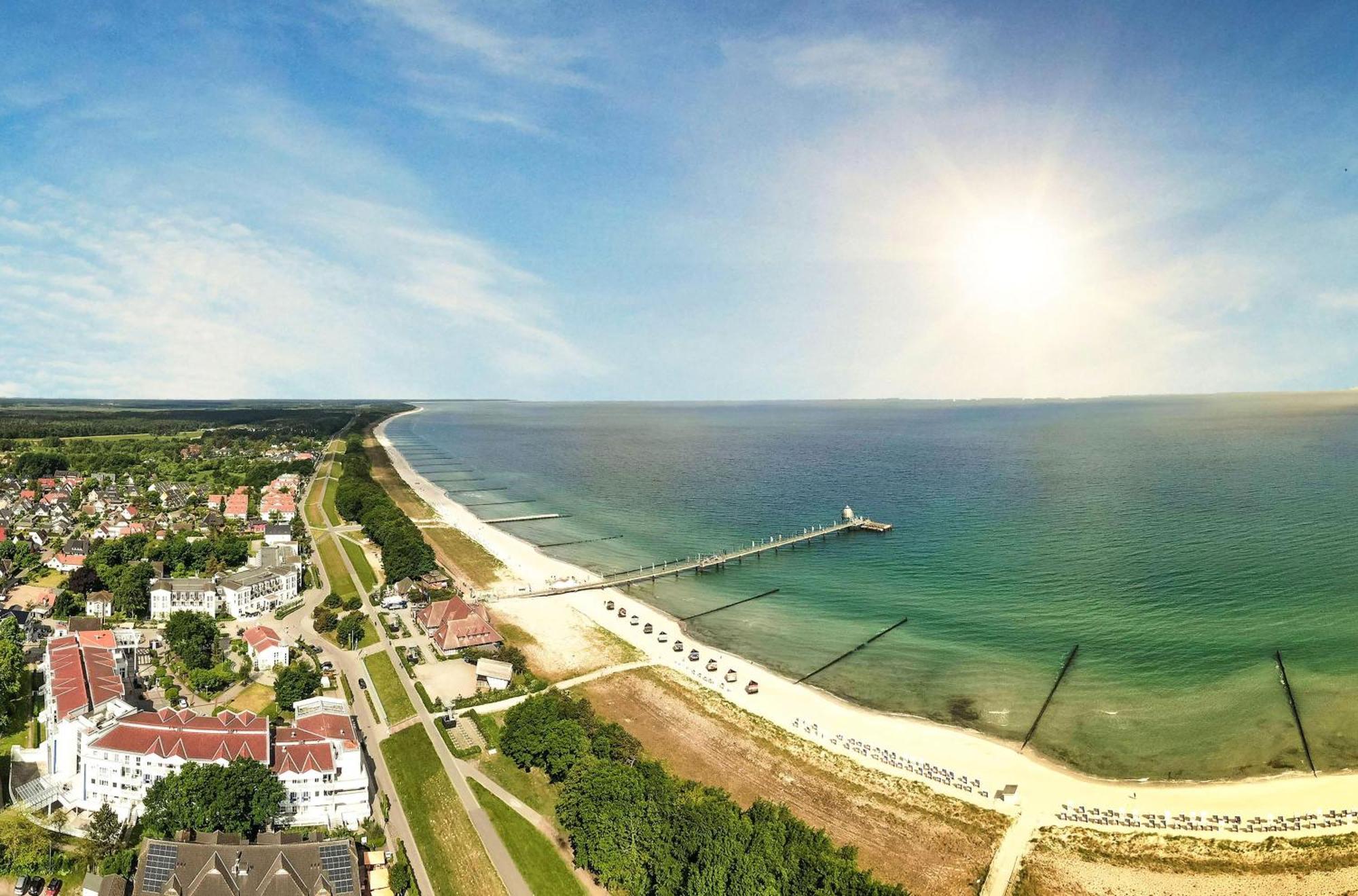Kleine Freiheit An Der Seebruecke Zingst Luaran gambar